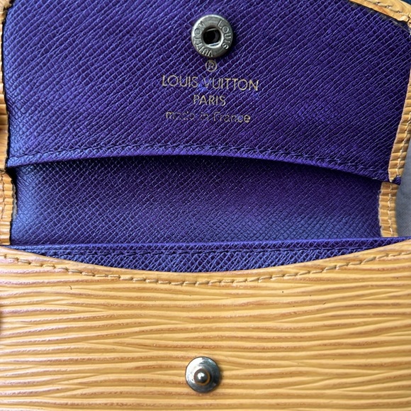 Louis Vuitton Rosalie Wallet - Picture 10 of 14